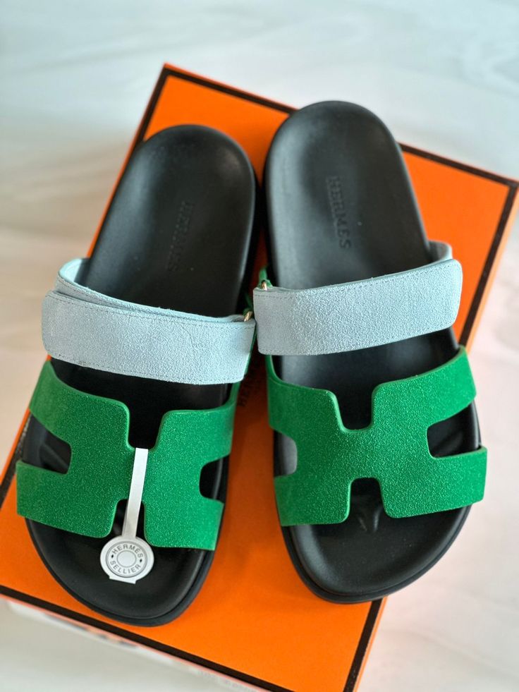 Iconic H-Cut Sandals