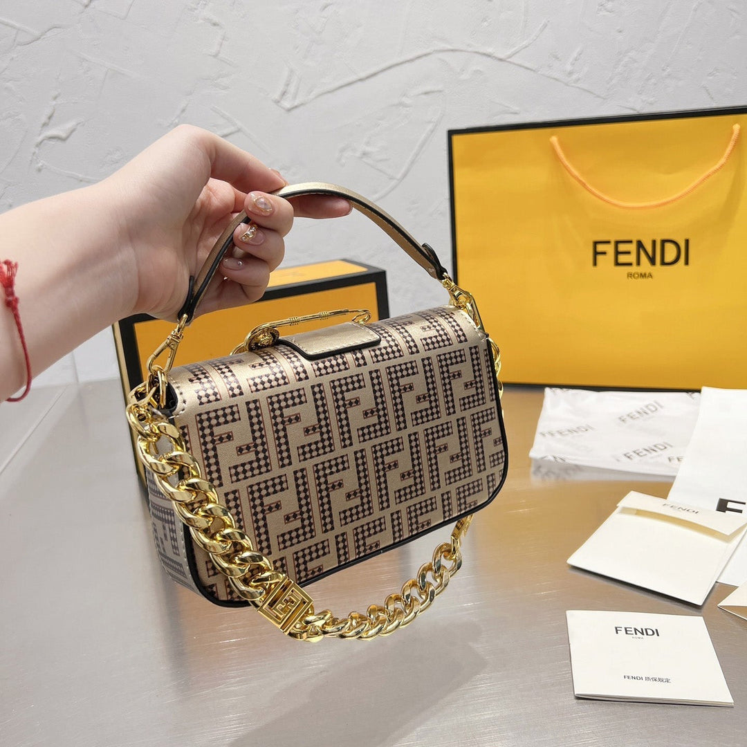 Exquisite leather bags-432