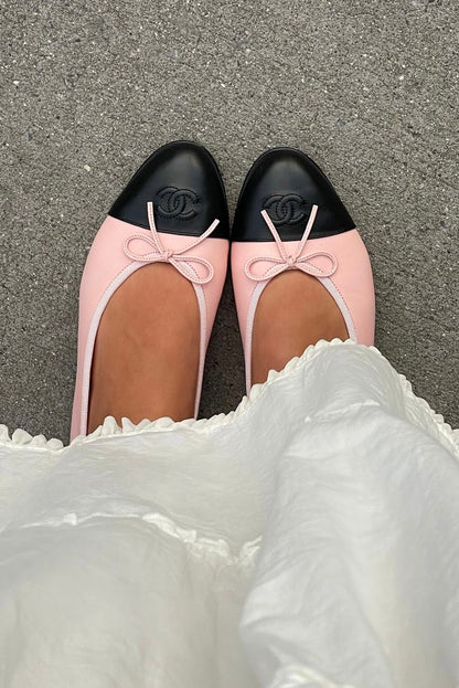 The Ballerine Two-Tone Cap-Toe Flats