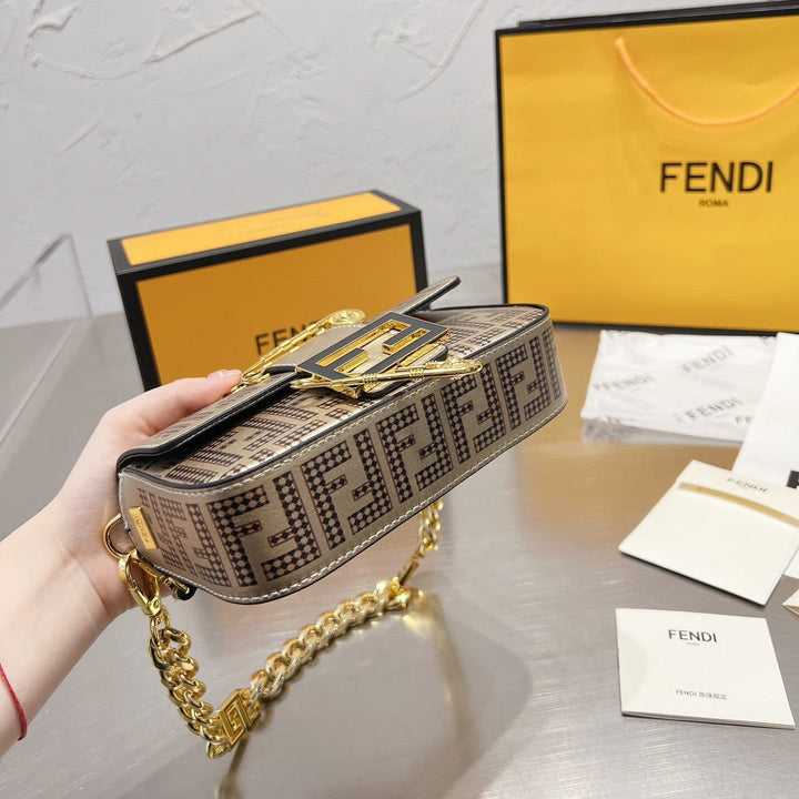 Exquisite leather bags-432