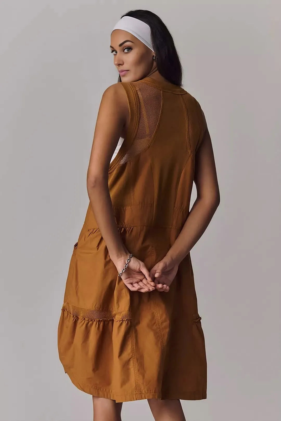 Momentum Mini: Your Everyday Utility Muse