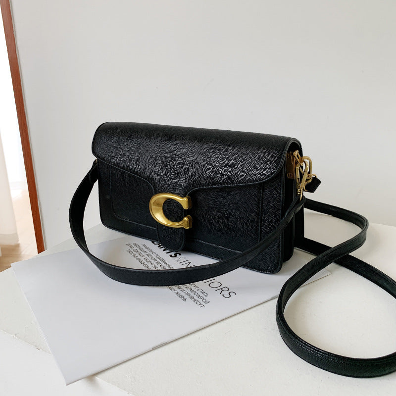Chic Shoulder Bag – Elegant Everyday Companion