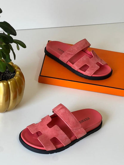 Iconic H-Cut Sandals