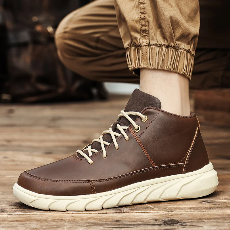Highland Chukka Sneakers