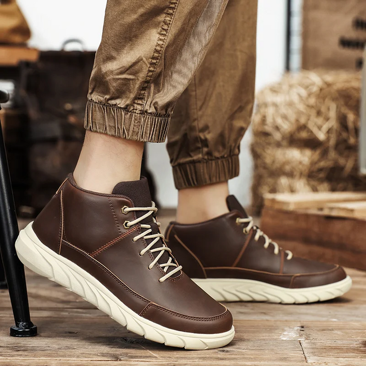 Highland Chukka Sneakers