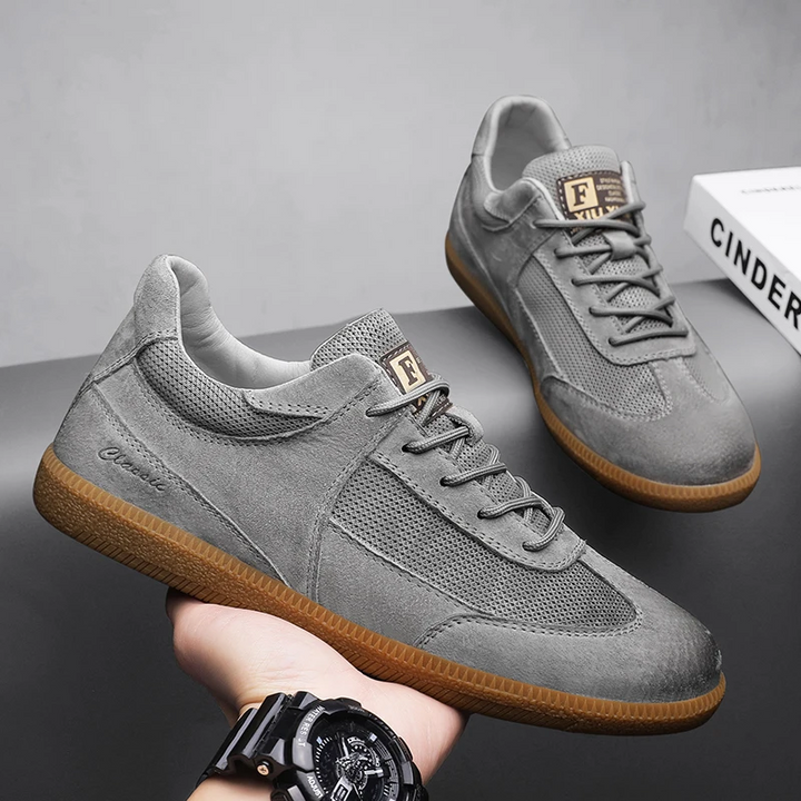 Chelsea Classic Sneakers