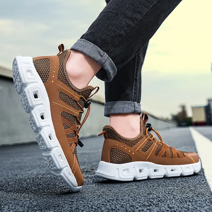 Challenger Premium Sneakers