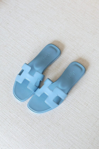 Iconic H-Oran Slide Sandals