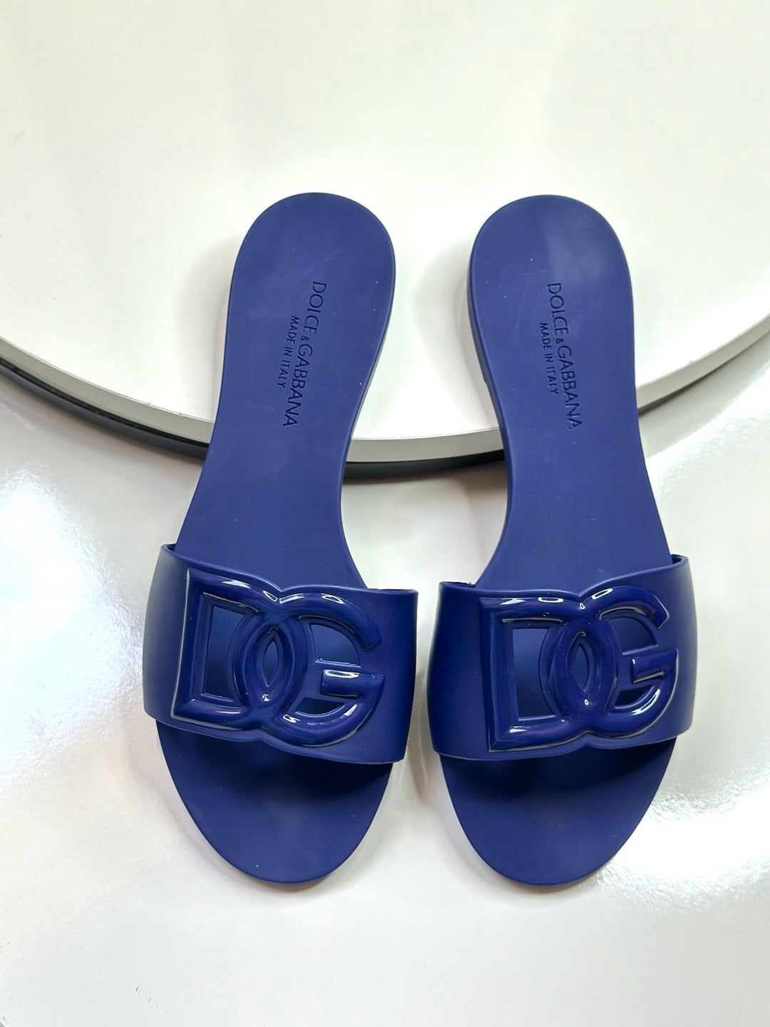 Interlocking DG Sandals