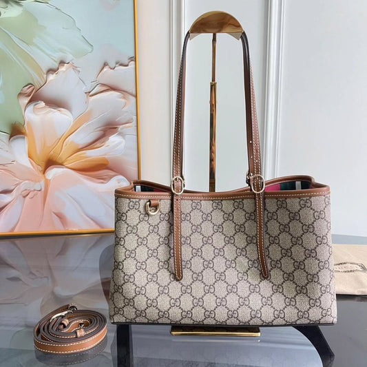 Emblem G Tote Bag