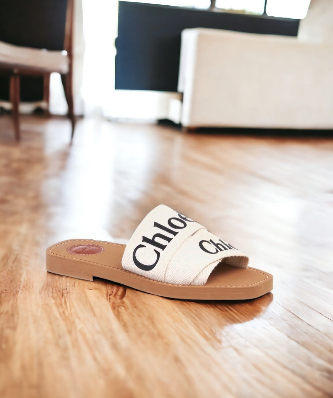 Woody Flat Sandals – Casual Luxury for Summer