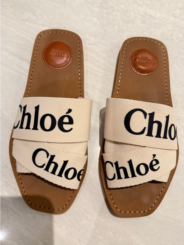 Woody Sandals – Slides for Summer