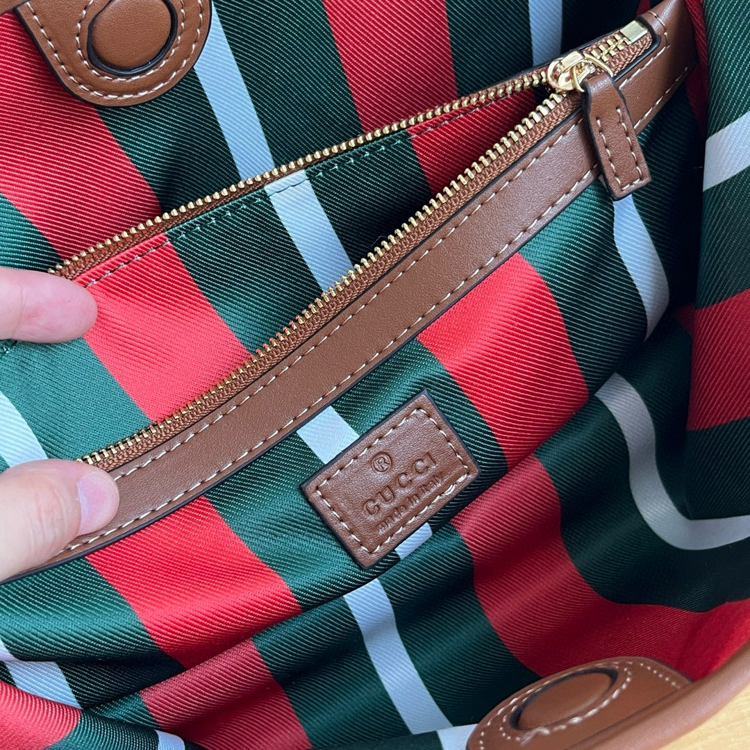 Emblem G Tote Bag
