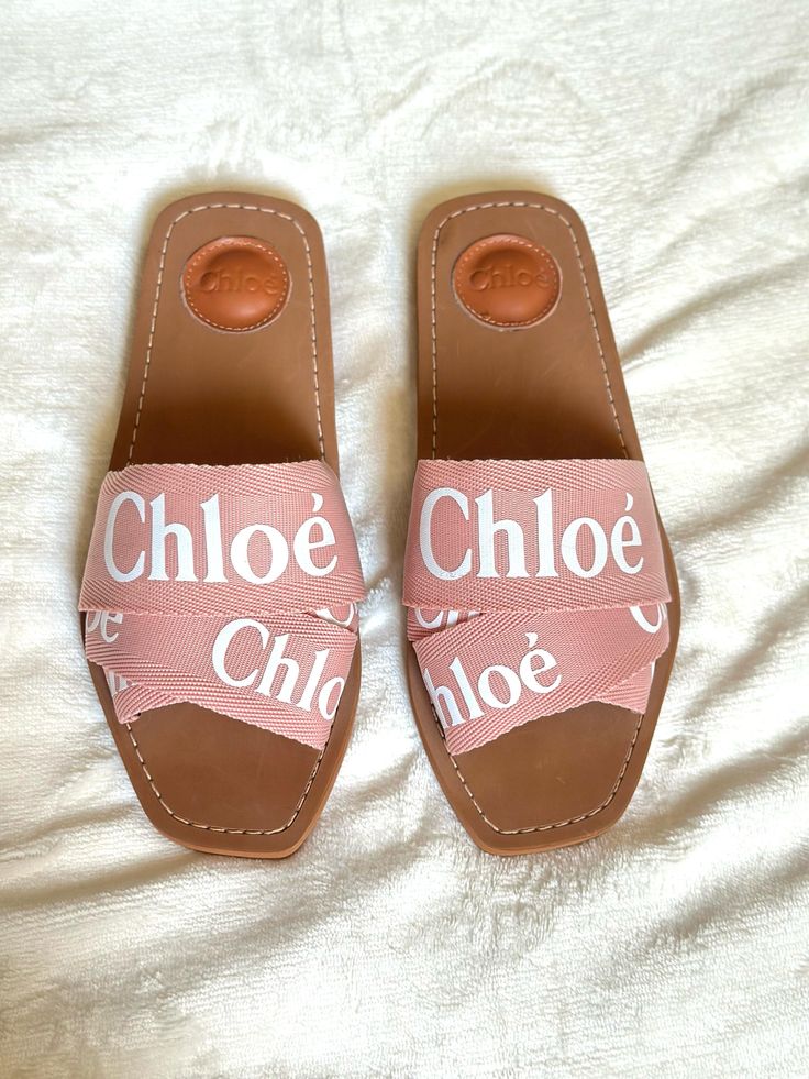 Woody Sandals – Slides for Summer
