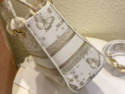Exquisite leather bags-141